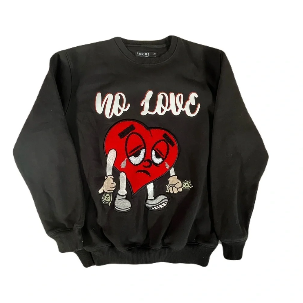 Focus Men's Black 'No Love' Heart Graphic Crewneck